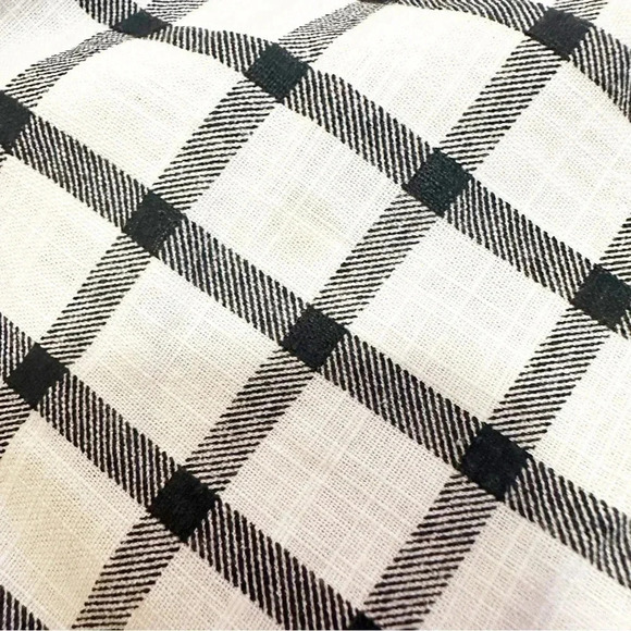 Sunday in Brooklyn• Grey plaid tank top - Picture 10 of 11